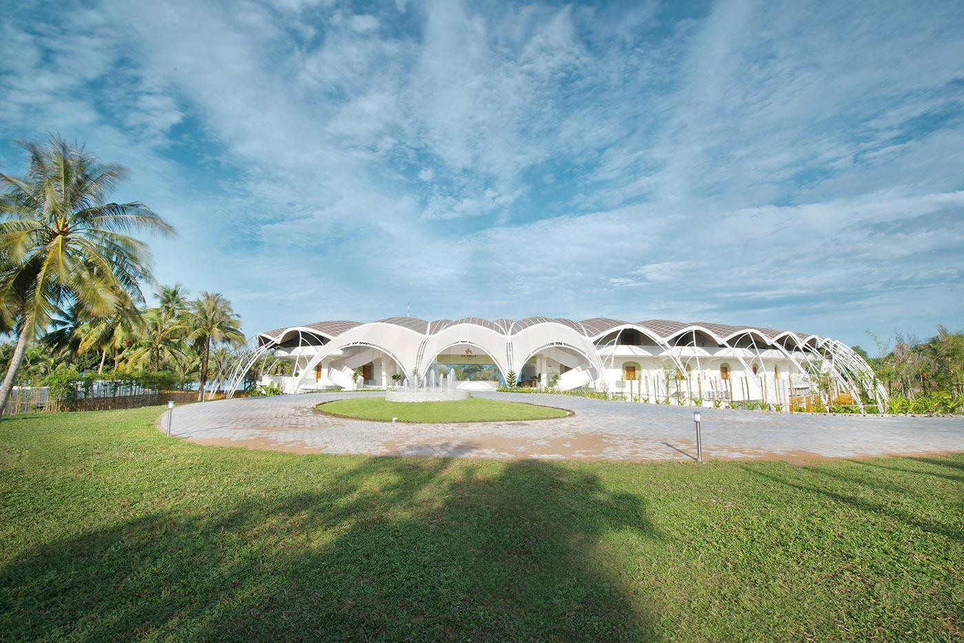Shells resort